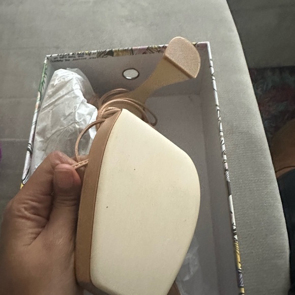 Jeffrey Campbell Comic Art Heels - Picture 3 of 3